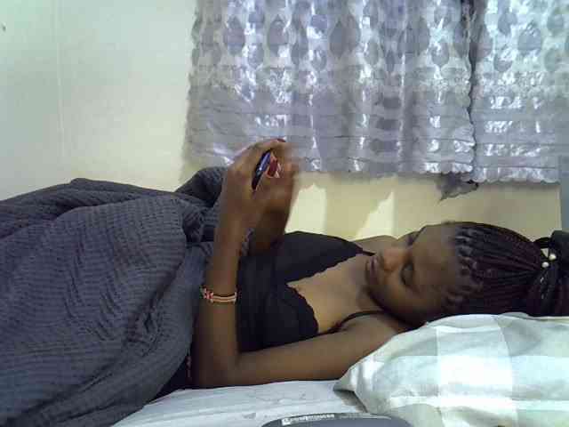 Ebonysly webcam