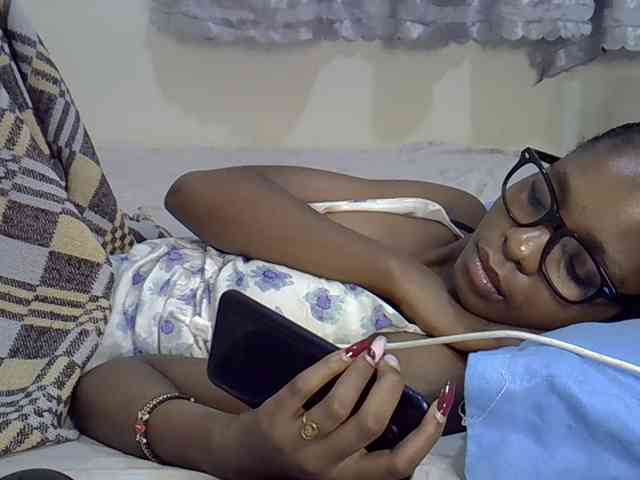Ebonysly webcam