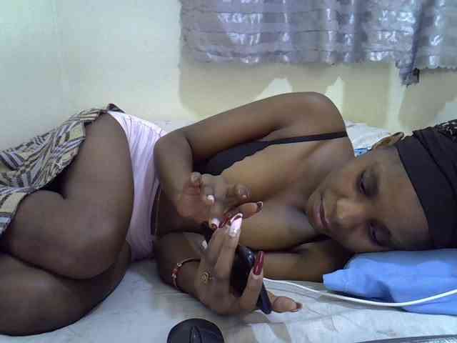 Ebonysly webcam