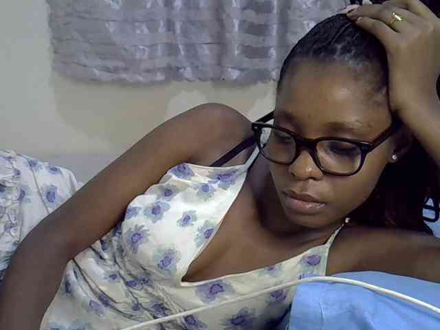 Ebonysly webcam