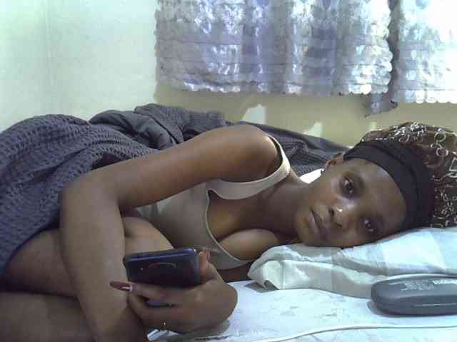 Ebonysly webcam