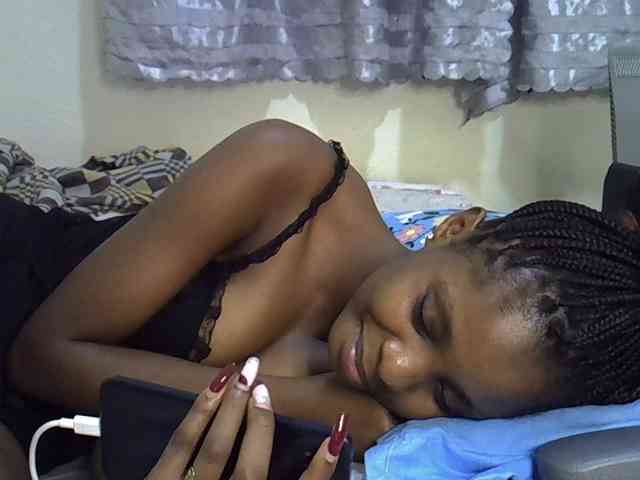 Ebonysly webcam