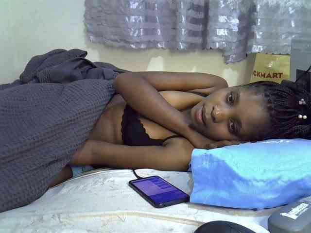 Ebonysly webcam