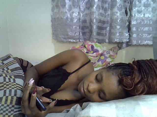 Ebonysly webcam