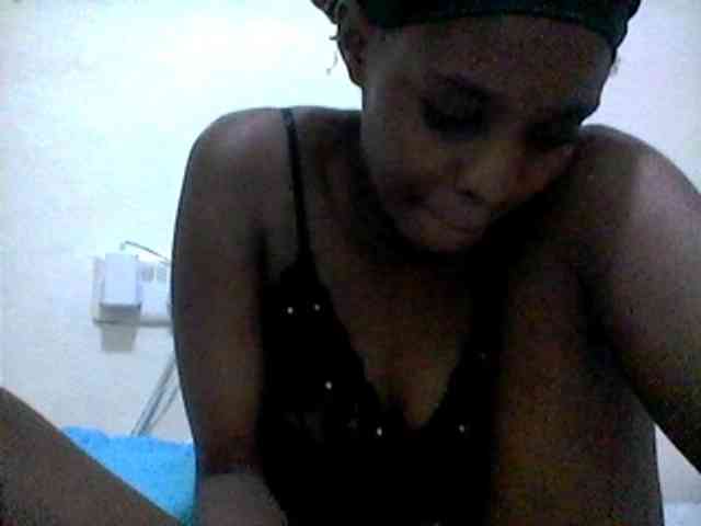 Ebonysly webcam