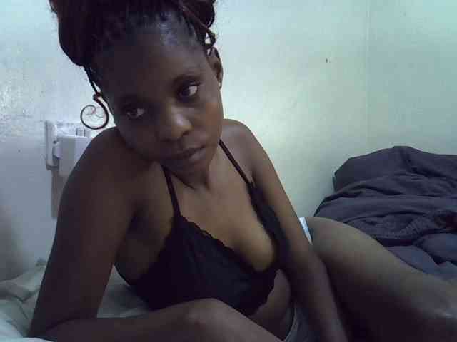 Ebonysly webcam