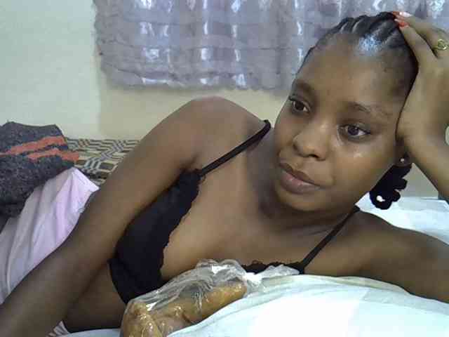 Ebonysly webcam