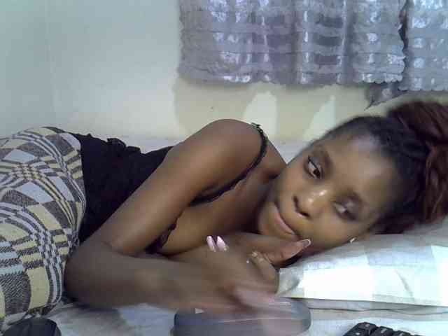Ebonysly webcam