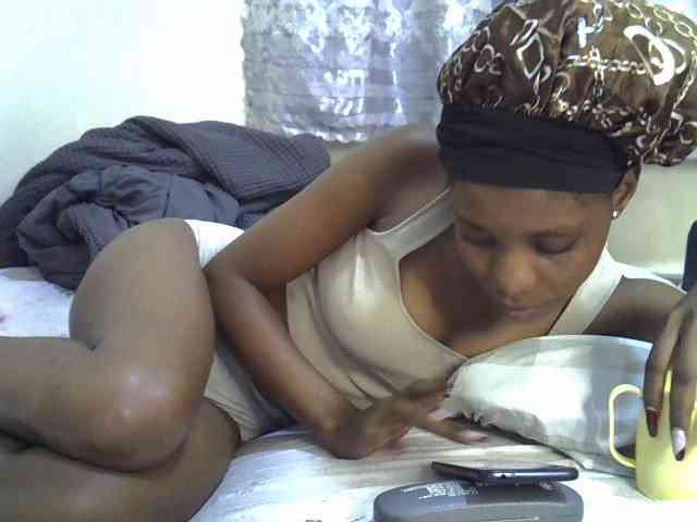 Ebonysly webcam