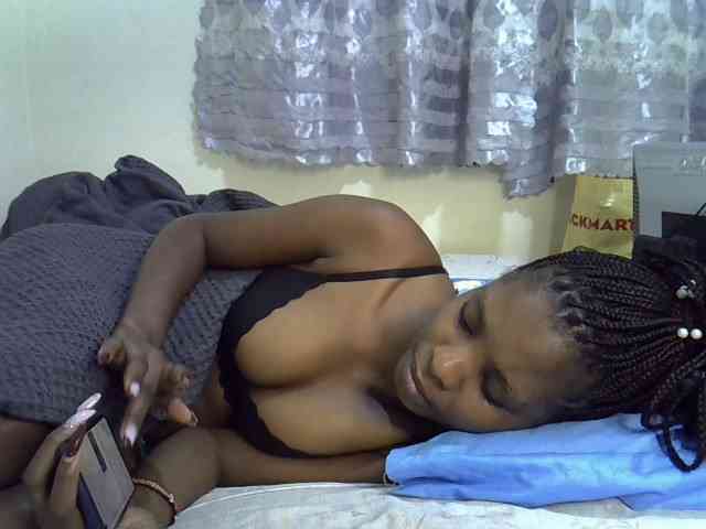 Ebonysly webcam