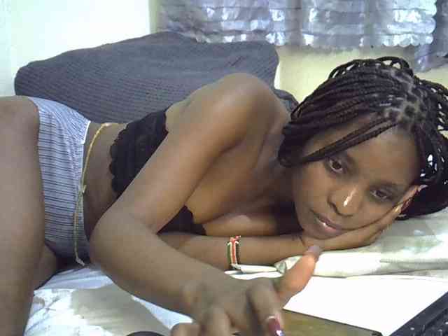 Ebonysly webcam