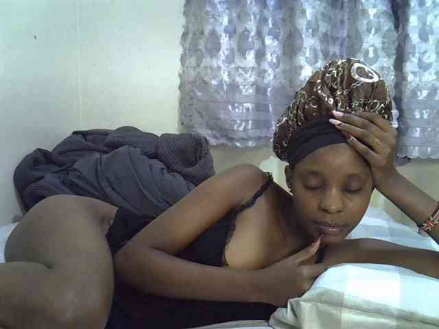 Ebonysly Ebonysly