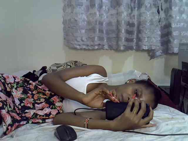 Ebonysly webcam