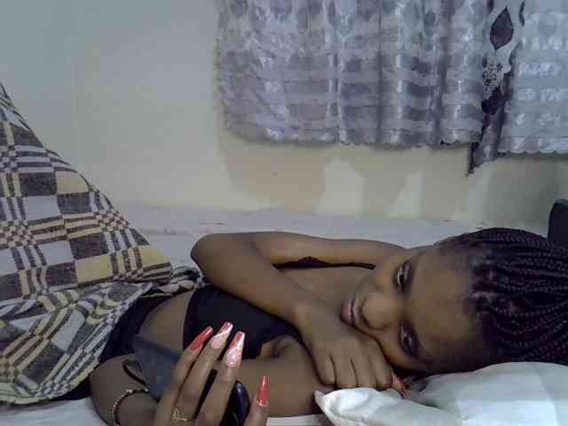 ebonysly's live room