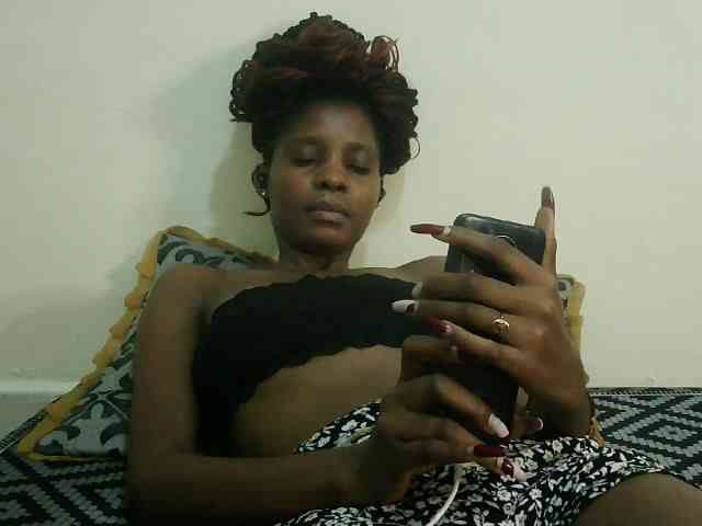 Ebonysly - Girl 