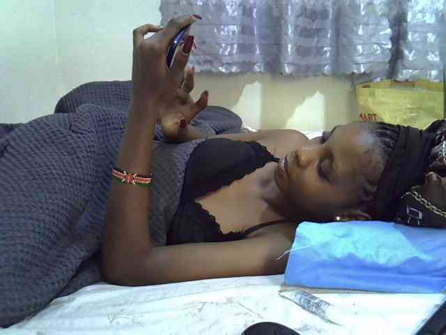 Ebonysly