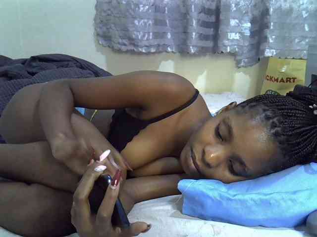 Ebonysly webcam