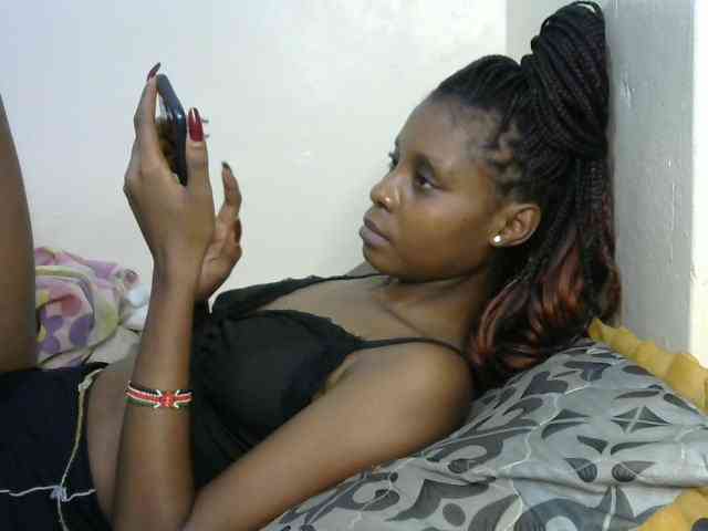 Ebonysly webcam