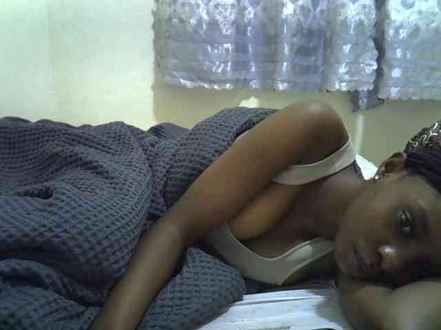 Ebonysly webcam