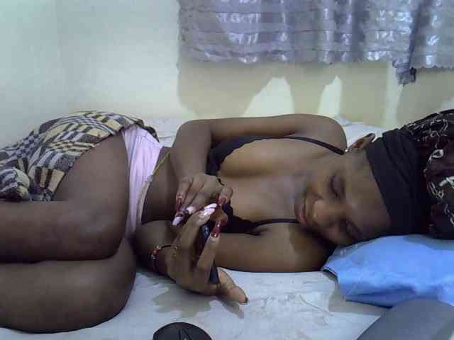 Ebonysly webcam