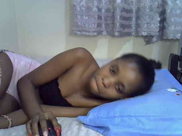 Ebonysly webcam