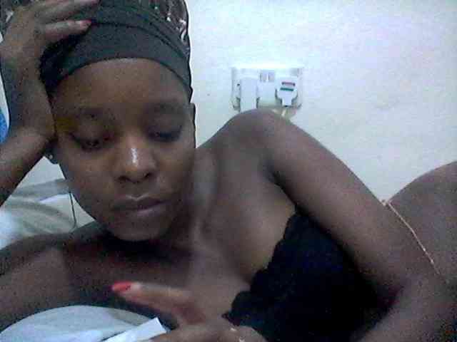 Ebonysly webcam