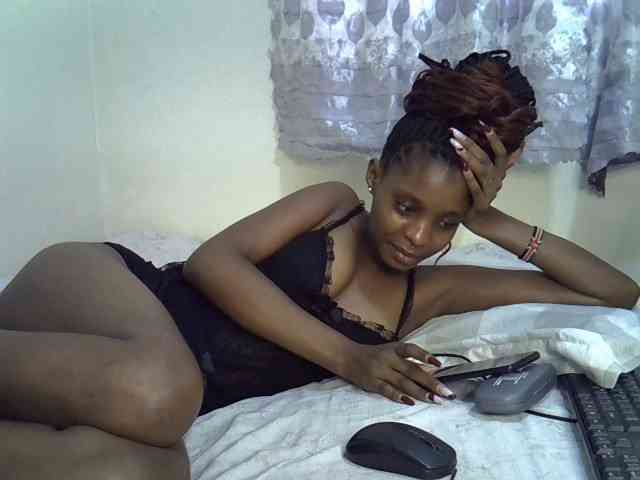 Ebonysly webcam