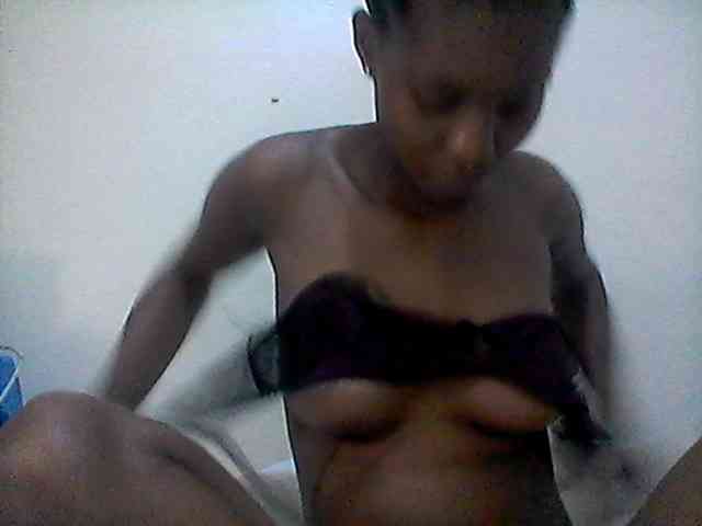 Ebonysly webcam