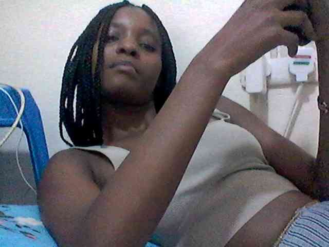 Ebonysly webcam