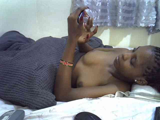 Ebonysly webcam