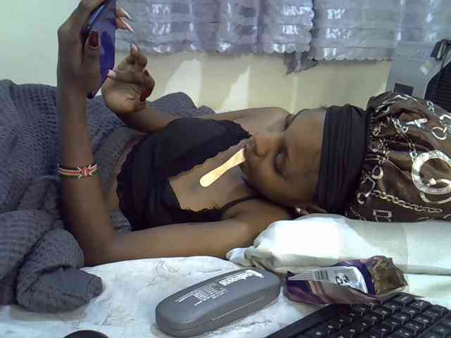 Ebonysly webcam