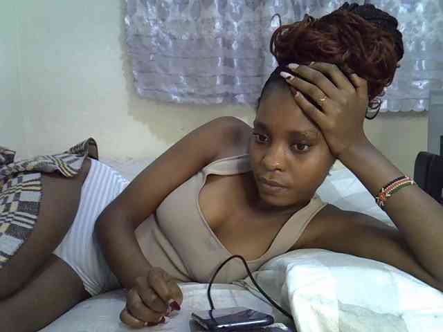 Ebonysly webcam