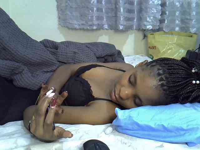 Ebonysly webcam
