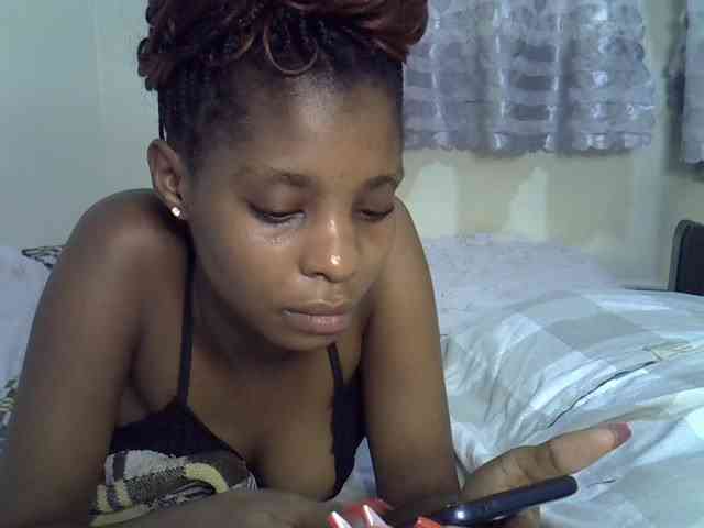 Ebonysly webcam