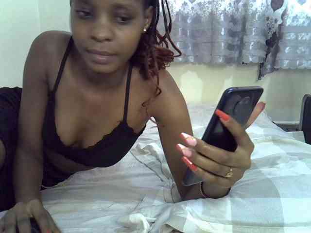 Ebonysly webcam