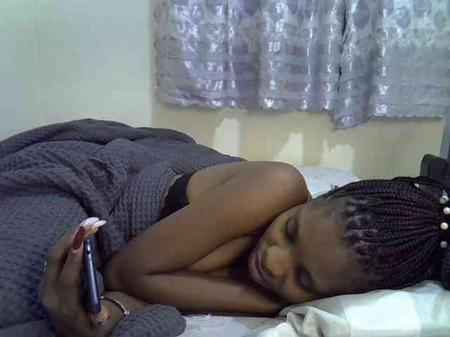 Ebonysly webcam