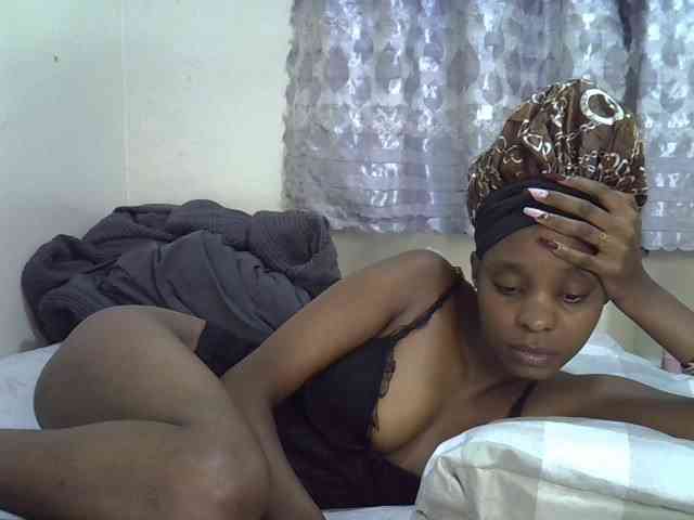 Ebonysly webcam