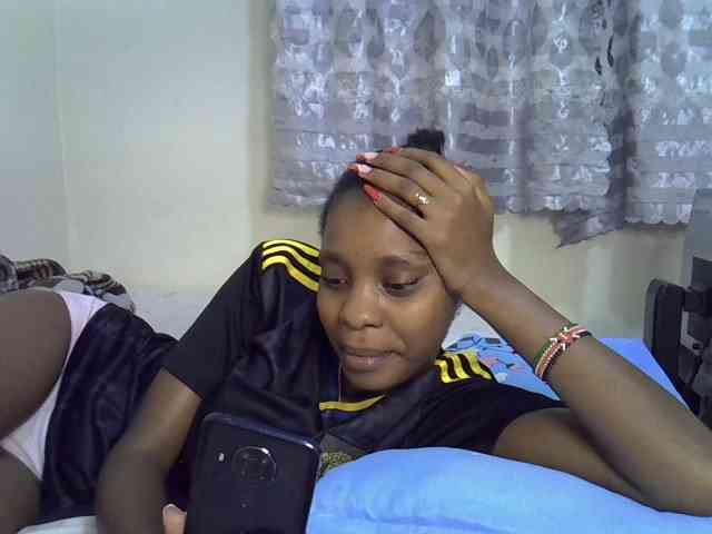 Ebonysly webcam
