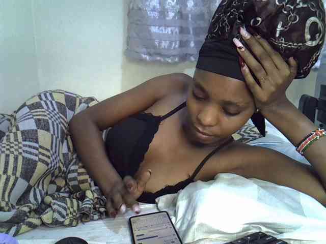 Ebonysly Ebonysly