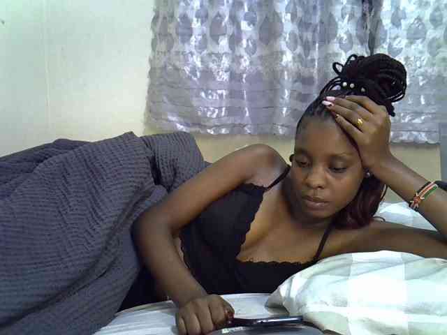 Ebonysly webcam