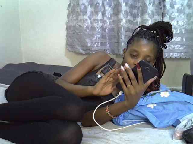 Ebonysly webcam