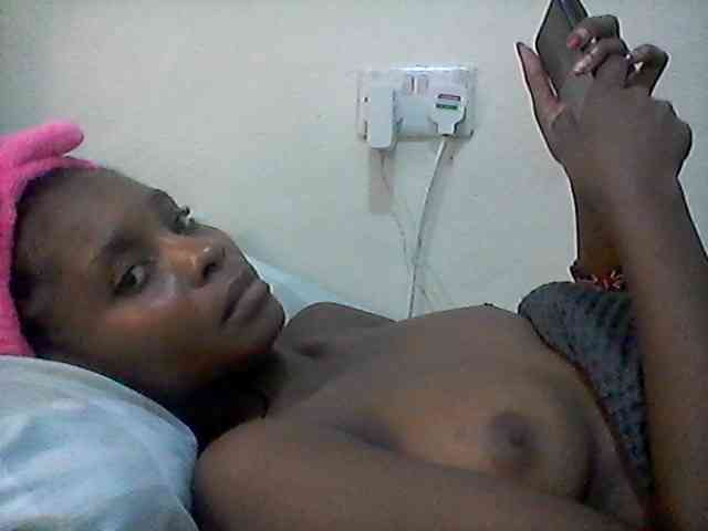 Ebonysly webcam