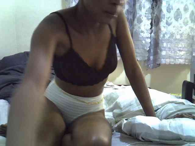 Ebonysly webcam