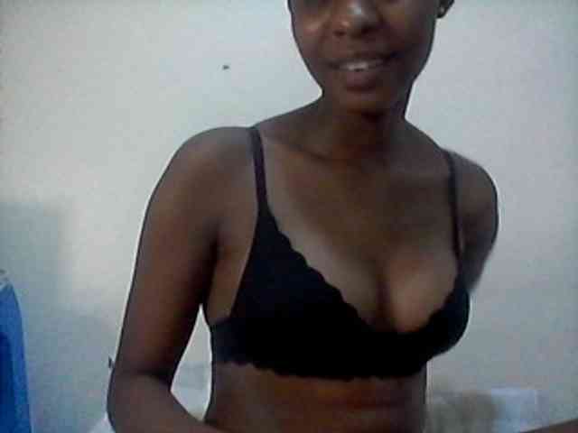 Ebonysly webcam