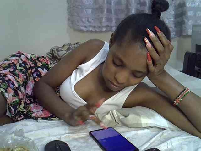 Ebonysly webcam