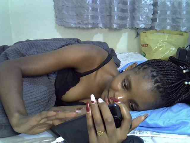 Ebonysly webcam