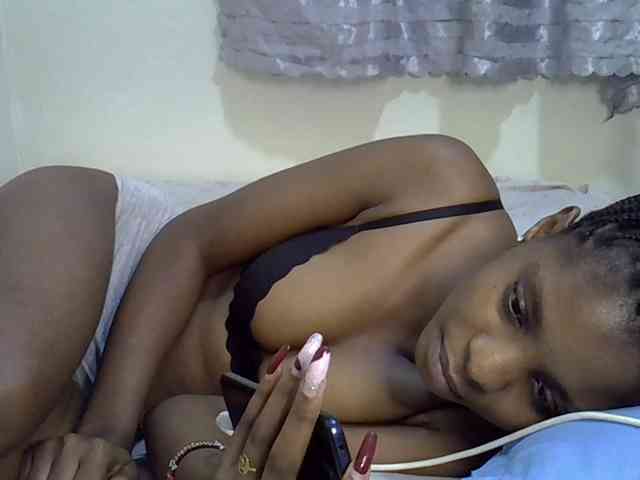 Ebonysly webcam