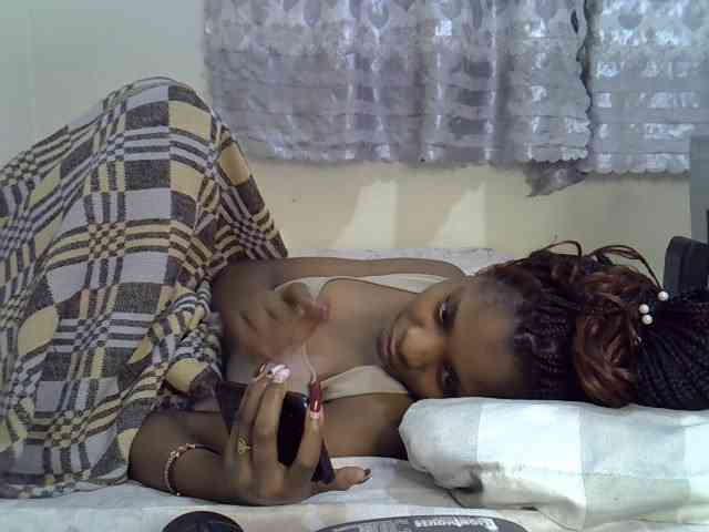 Ebonysly webcam