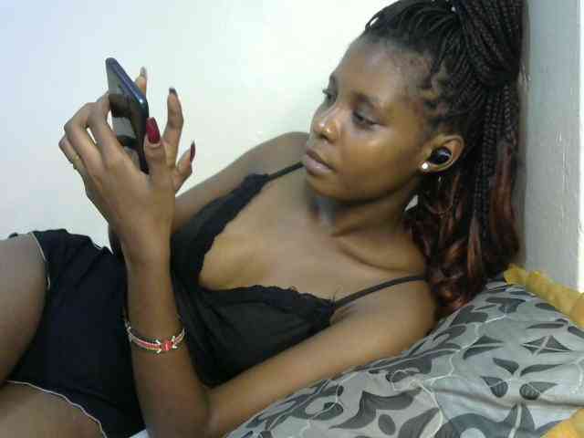 Ebonysly webcam