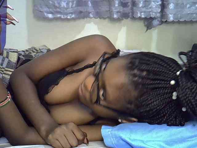 Ebonysly webcam